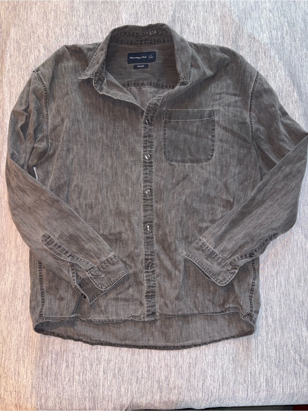 Abercrombie & Fitch Washed Button-Down Shirt - black